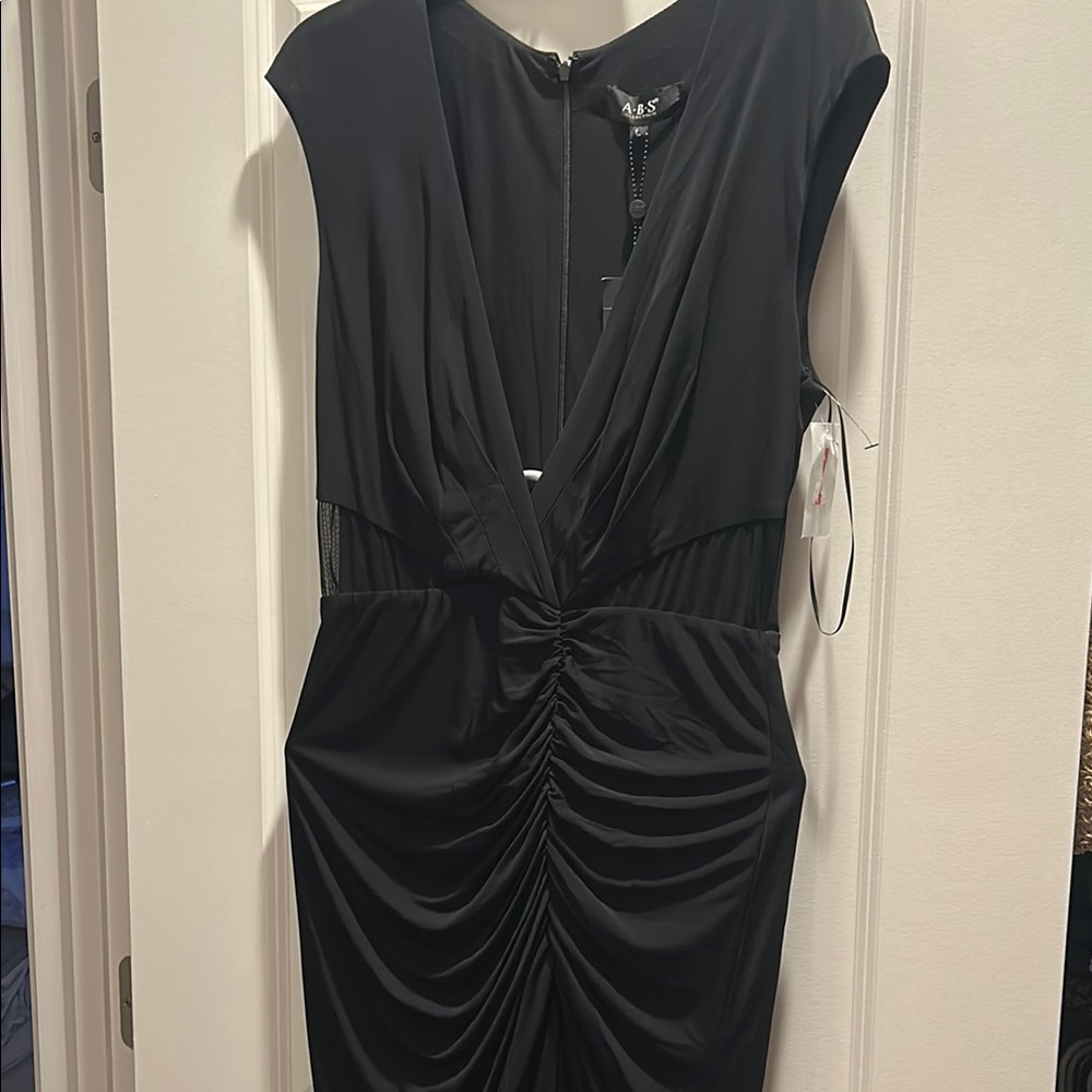 Elegant Black Dress by